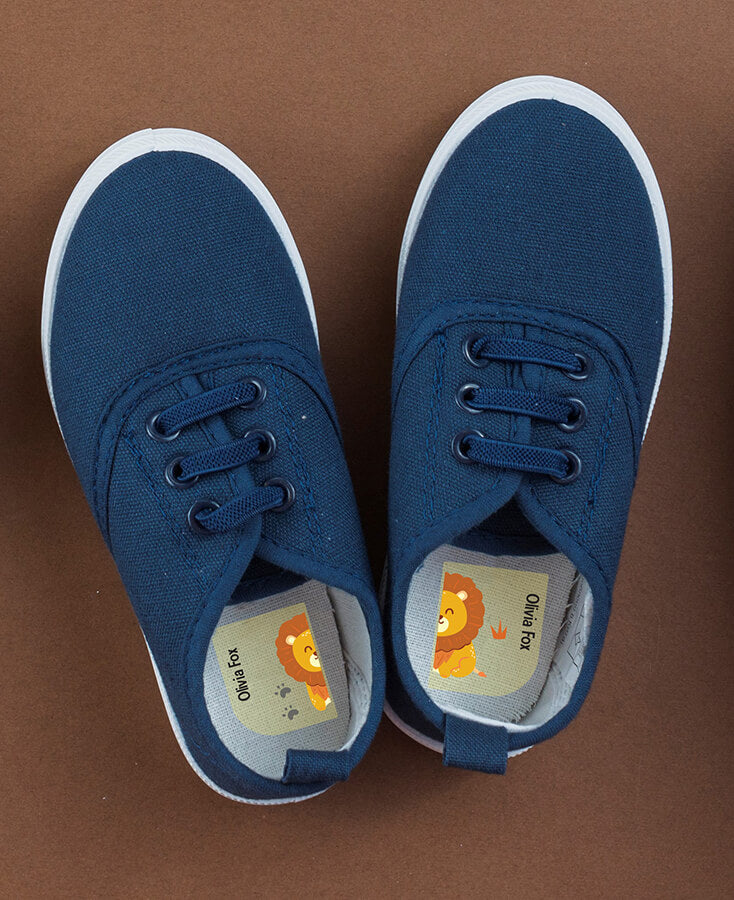 Lion shoe name label
