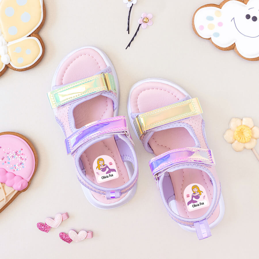 Sitting mermaid name label